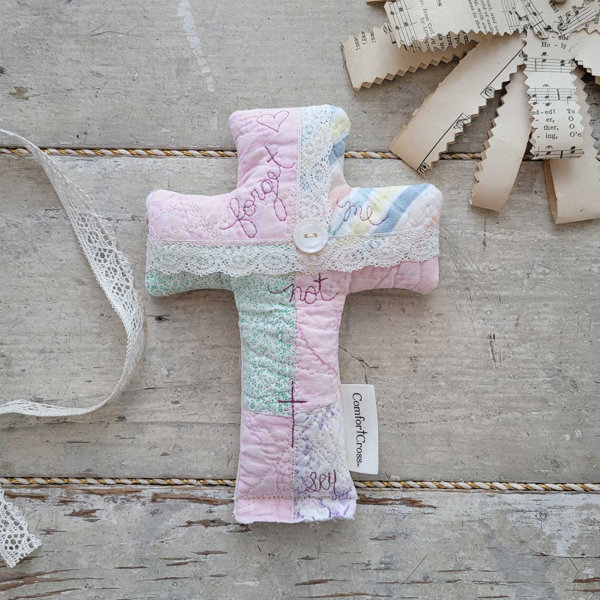 quilted prayer comfort cross forget me not copyright spring renee